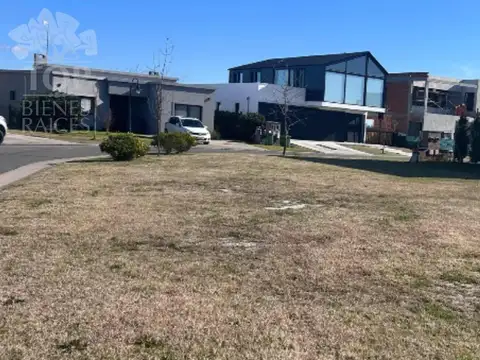 Terreno en Venta de 407,0 m2