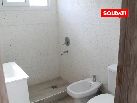 Casa 4 ambientes con 3 baños