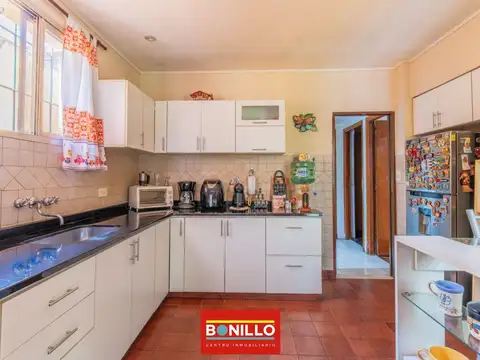 Depto Tipo Casa 5 ambientes con 2 baños
