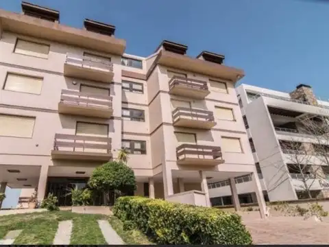 av del libertador 2100, Piso PB