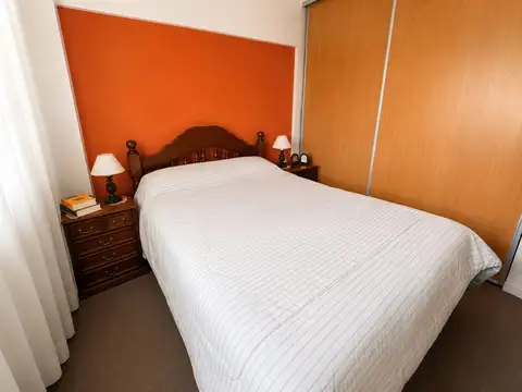 Venta de Casa 3 Ambientes con cochera en Villa Pueyrredón, Capital Federal
