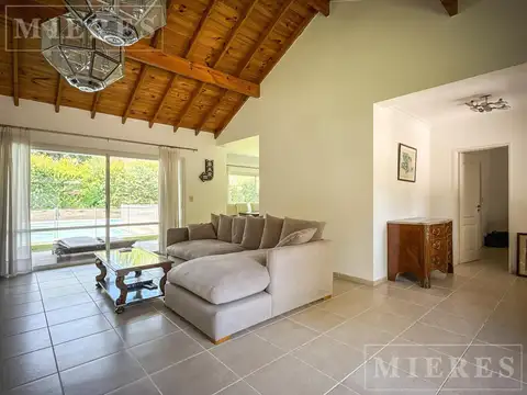 Casa en Venta al Noreste