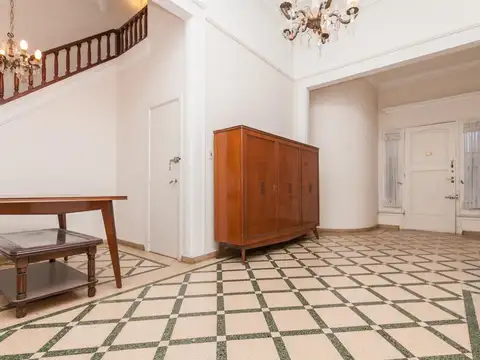 Oficina en Venta con 1 cochera