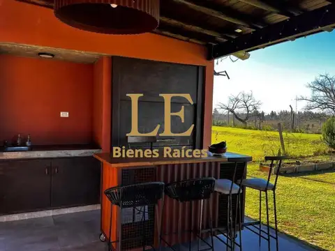 Casa 4 ambientes con 3 baños