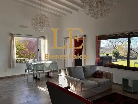 Casa en Venta al Oeste