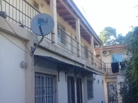 Complejo Habitacional de 370 m2 Cubiertos en Canning - 9 Departamentos