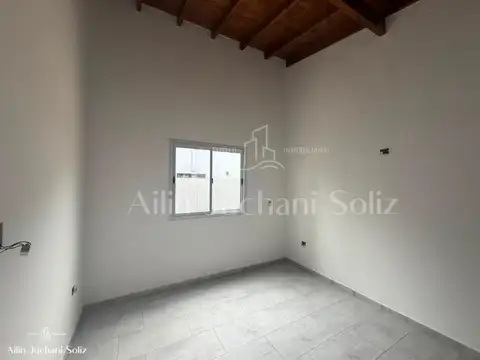 Casa en Venta con 1 cochera