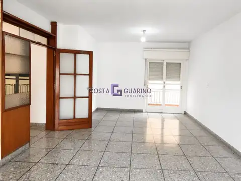 Departamento en Alquiler en Lomas del Mirador, $ 950.000