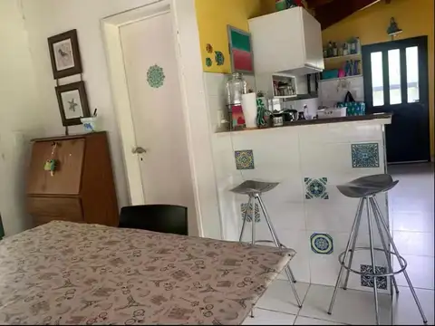 Casa en Alquiler con 1 cochera
