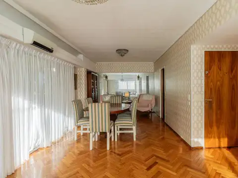 Departamento 4 ambientes con 2 baños