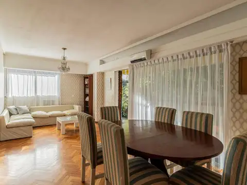 VENTA PISO 4 AMBIENTES C/BALCÓN Y COCHERA EN PALERMO