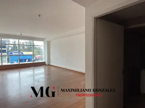 Oficina en Alquiler al Este