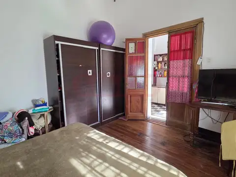 Casa en Venta en Mataderos, USD 150.000