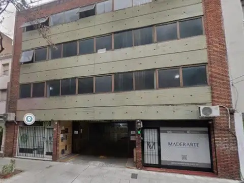 Cochera en Belgrano