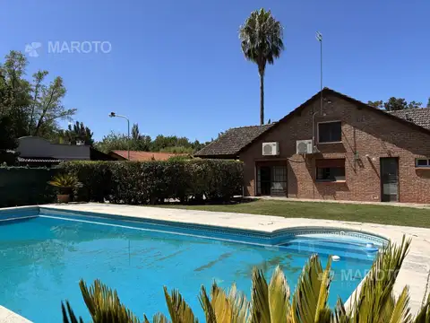 CASA EN VENTA EN BARRIO MASCHWITZ VILLAGE- MAROTO PROPIEDADES