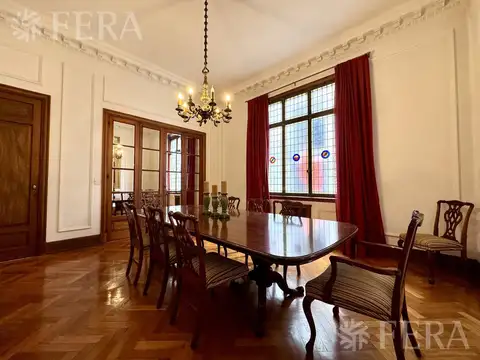 Departamento 8 ambientes con 5 baños