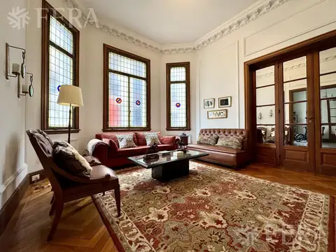 Departamento en Venta de 8 ambientes