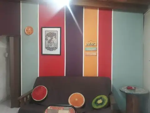 Casa en Alquiler con 1 cochera
