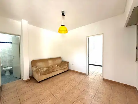 Depto Tipo Casa en Venta en Caballito Norte, USD 85.000