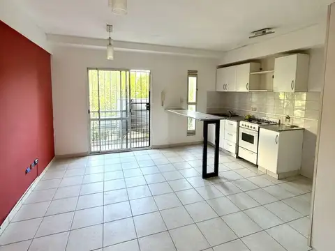 Venta Departamento Dúplex 1 Dormitorio y Comodín en Abasto