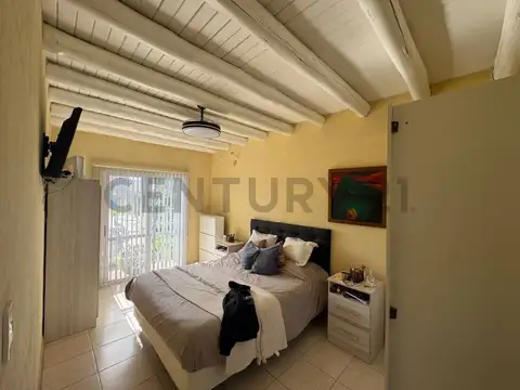 VENTA DE CASA EN BARRIO CERRADO EN PERDRIEL, LUJAN DE CUYO.