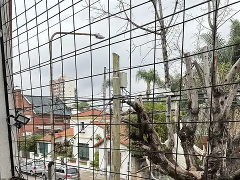 Depto Tipo Casa en Alquiler en Ramos Mejia, $ 650.000