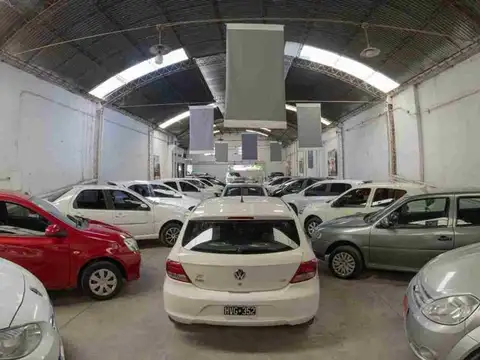 VENDE GALPÓN GODOY CRUZ CALLE G. SPANO SAN MARTIN