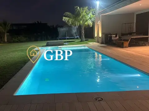 Casa en Venta de 5 dormitorios
