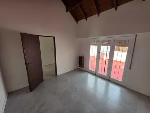 Depto Tipo Casa en Venta en Pinos De Anchorena, USD 45.000