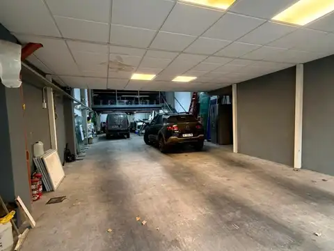 VENTA EM BLOCK GALPON + OFICINAS + 2 AMPLIOS DEPTOS