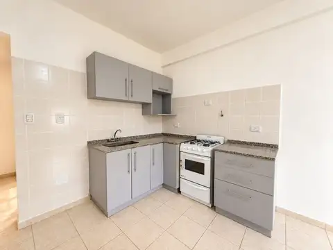 Depto Tipo Casa en Alquiler de 2 ambientes