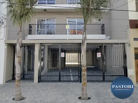 Laprida 2100, Piso 2