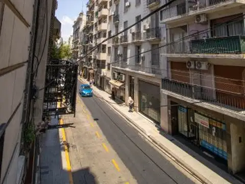 Departamento 2 Ambientes con Balcón francés - Luminoso - Congreso