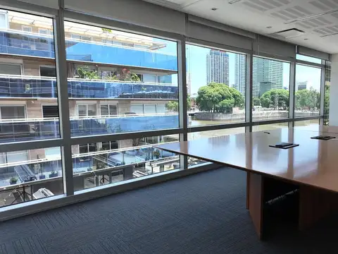 Oficina en Alquiler piso de 1380m2 en Puerto Madero con 15 cocheras