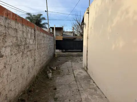 Casa en Alquiler en Moreno, $ 650.000