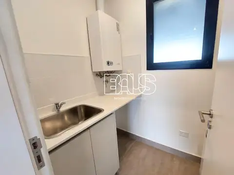Departamento en Alquiler con 2 cocheras
