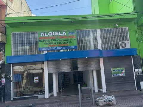 Av. Eva Duarte de Perón N° 1390 y El Callao
