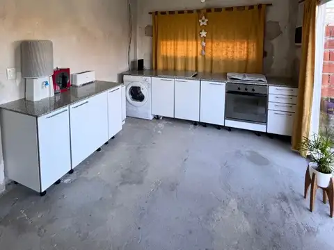 Casa 4 Ambientes En Venta Parque San Martin