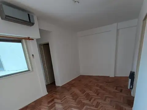 Departamento en Alquiler en Olivos Vías/Maipú, $ 670.000