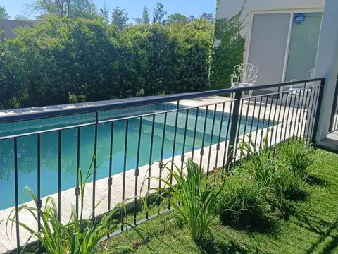 Casa  en Venta en Los Arces, La Cañada de Pilar, Pilar