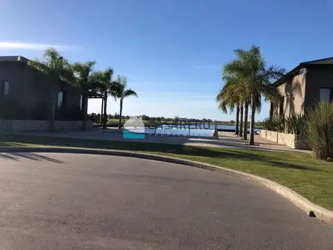 Terreno en Venta de 803,0 m2