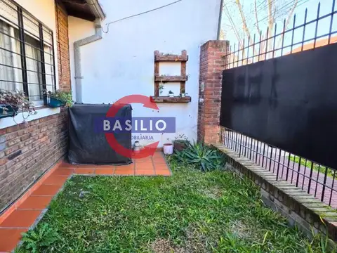 VENTA PH 3 AMBIENTES AL FRENTE CON JARDÍN – FLORIDA
