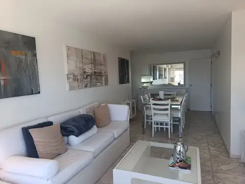 Departamento en Alquiler de 4 ambientes