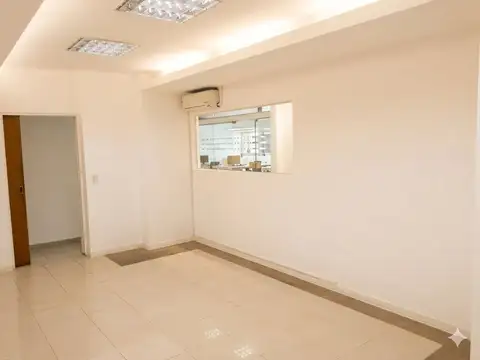Oficina en Alquiler en Villa Adelina, USD 1.350