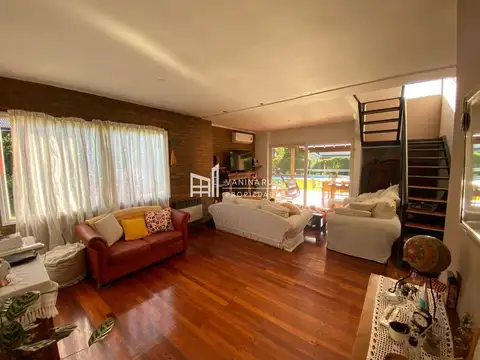 Casa en Venta al Oeste