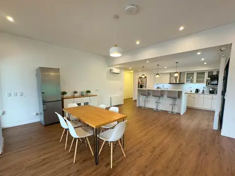 Casa en Venta en Countries y Barrios Cerrados en Ezeiza, USD 550.000