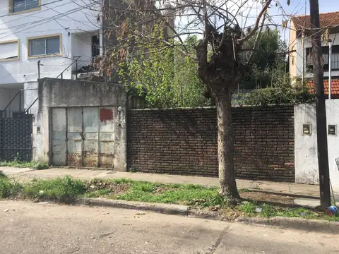 Lote en Olivos apto duplex!1 atención Constructores 