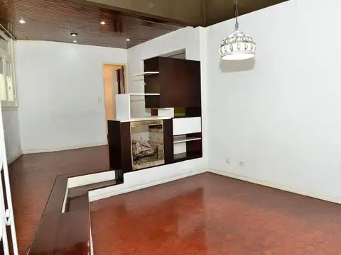 Casa en Venta en Monte Castro, USD 248.000