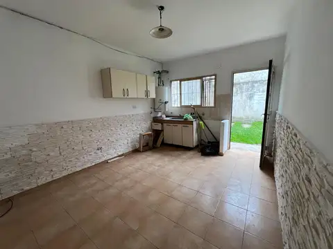 Depto Tipo Casa en Alquiler de 3 ambientes