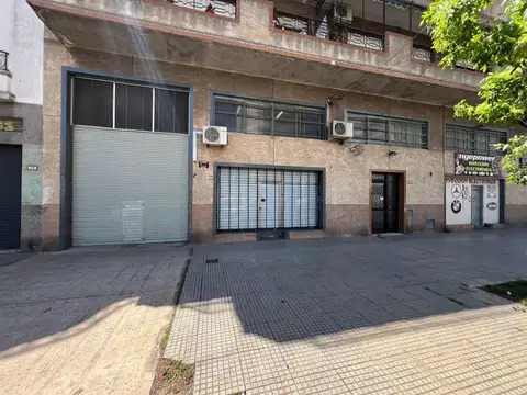 ALQUILER LOCAL CON DEPOSITO EN PARQUE CHACABUCO